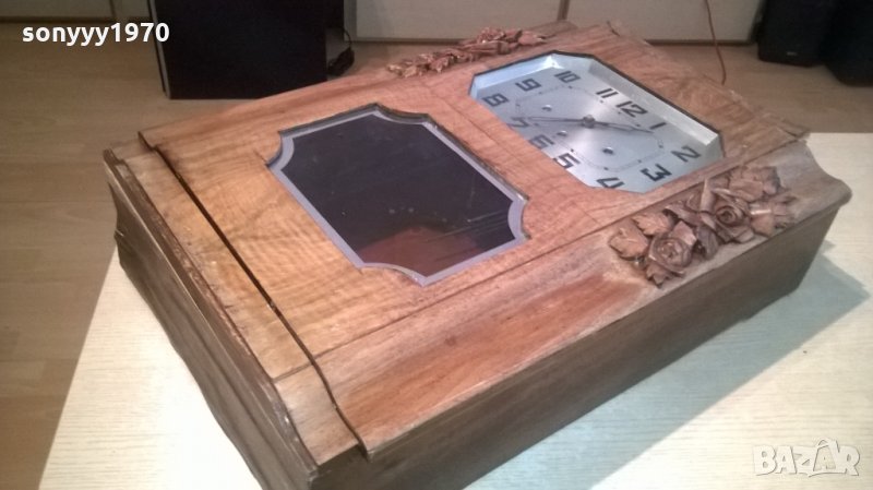стар дървен часовник-62х43х17см-антика, снимка 1