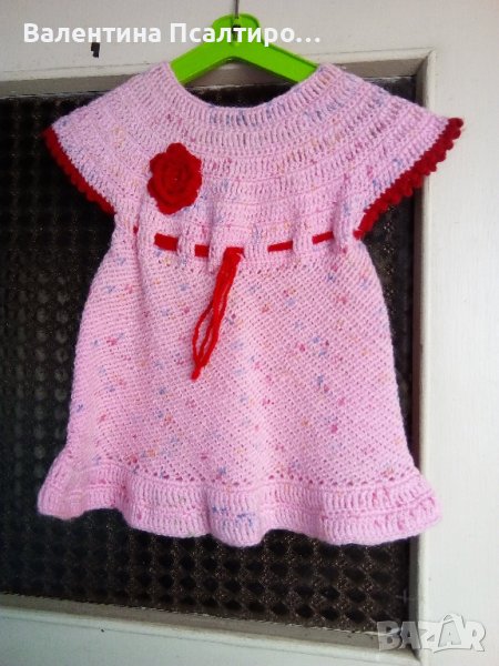 Детска рокличка, плетена на една кука aкрил, снимка 1