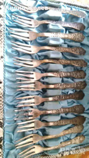 Старинни ПОСРЕБРЕНИ БРОНЗОВИ Богато Орнаментирани РЕТРО ВИЛИЦИ комплект 12 бр. в ЛУКС КУТИЯ А1061, снимка 1