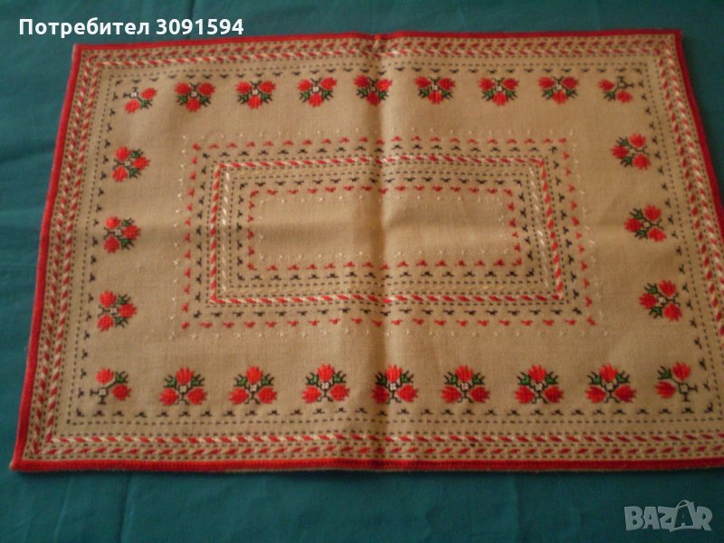 Ръчно бродирана малка покривка лен, снимка 1