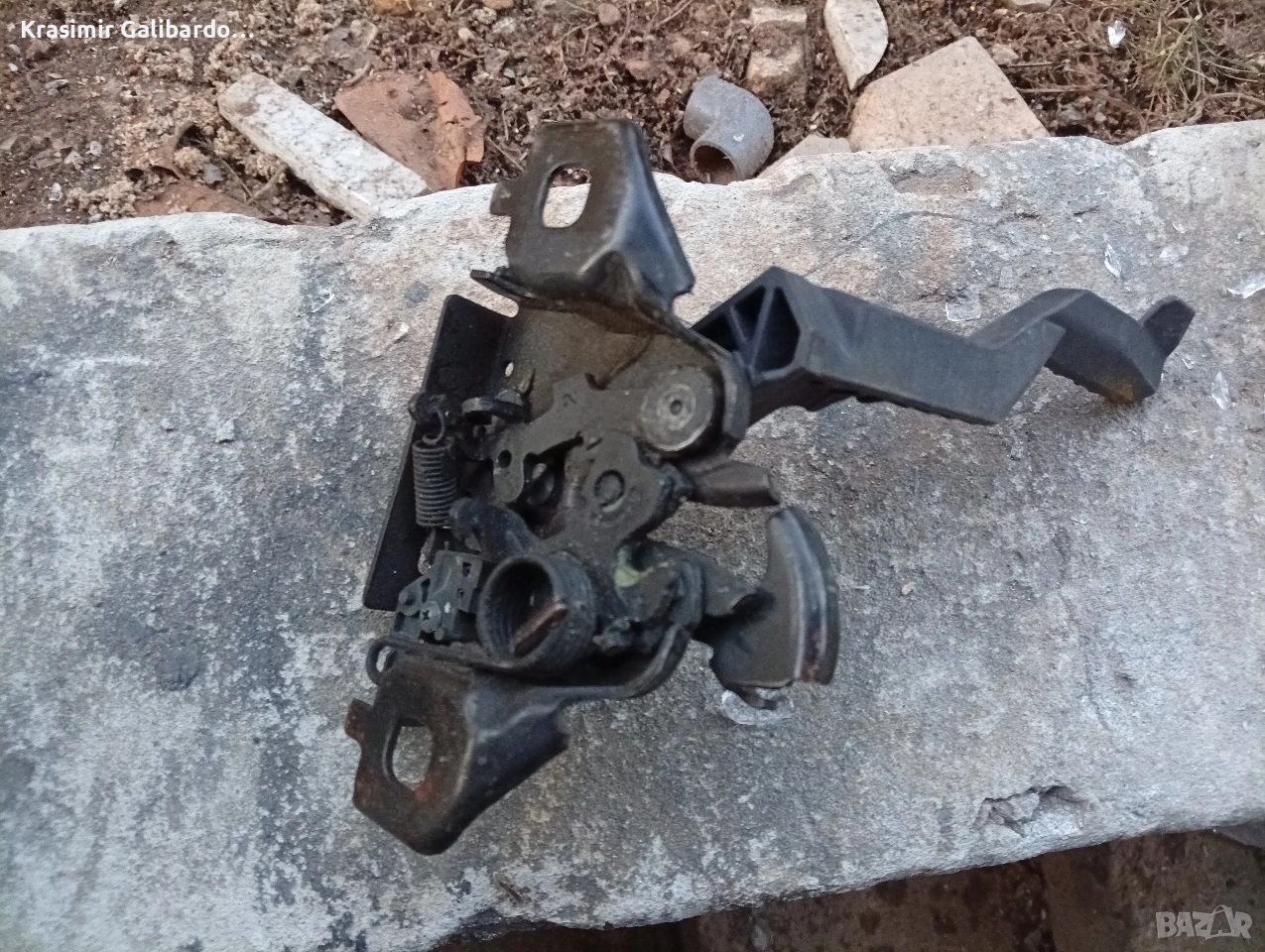 Брава за преден капак на Дачия Сандеро 3 (2020-...), снимка 1