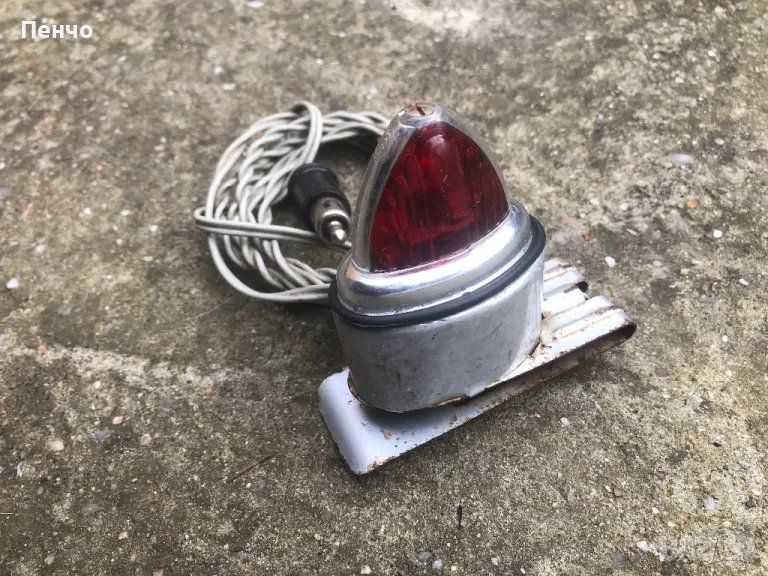 стара авто лампа /парк светлина/ "HELLA" - 1959г. - ретро, снимка 1