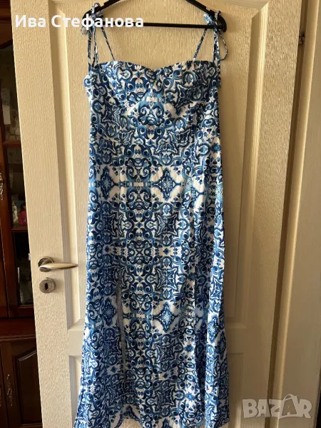 Разкошна нова  синя бяла дълга елегантна рокля с цепки женствена кройка , снимка 1