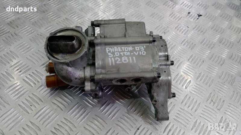 Маслена помпа VW Phaeton,5.0TDI,2003г., снимка 1