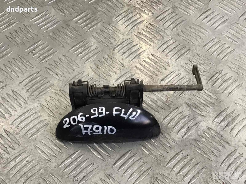 Лява външна дръжка Peugeot 206,1999г.(две врати), снимка 1