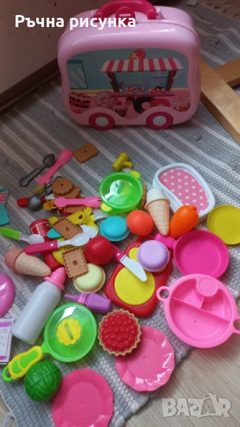 Детско куфарче с много принадлежности за готвене за общо 20лв всичко, снимка 1