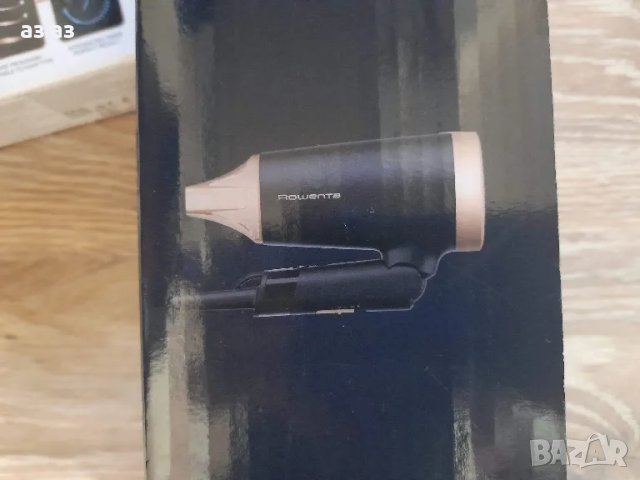 Маша ROWENTA Premium Care /сгъваем сешоар/четка с горещ въздух, снимка 7 - Маши за коса - 48258897
