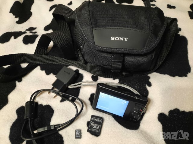 Дигитален фотоапарат Sony Cyber-Shot DSC-W810, 20.1MP+ Кабел,зарядно и карта памет , снимка 3 - Фотоапарати - 35946241