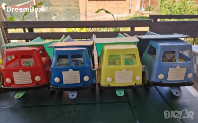 Стари,детски, соц играчки , снимка 8 - Коли, камиони, мотори, писти - 43134120