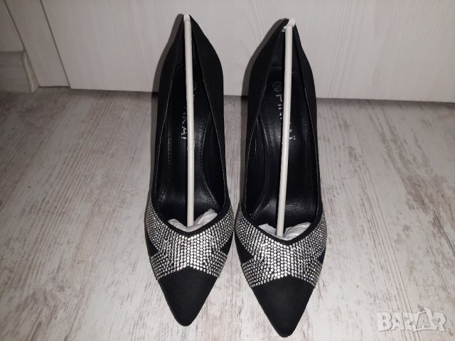 Нови черни официални обувки, снимка 3 - Дамски обувки на ток - 43654014