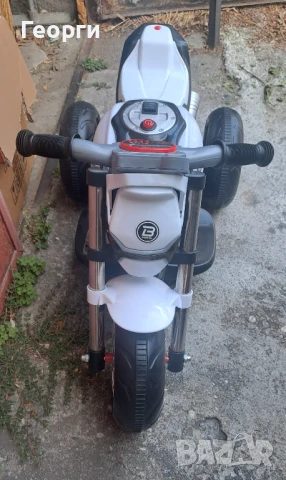 Детска електрическа триколка, снимка 3 - Детски велосипеди, триколки и коли - 51267188