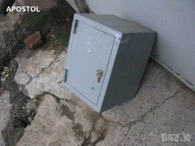 каса сейф, снимка 2 - Сейфове и каси - 47426365