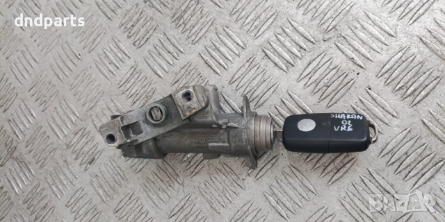 Контактен ключ комплект VW Sharan 2.8i 2002г.	