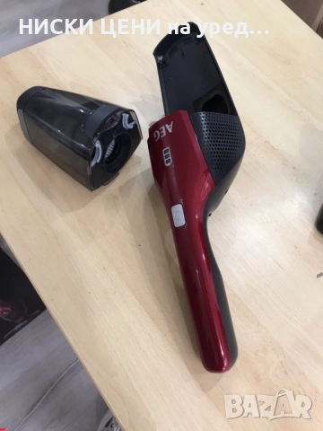 Безжична прахосмукачка AEG CX7 LITHIUM 2в1, снимка 2 - Прахосмукачки - 51690832