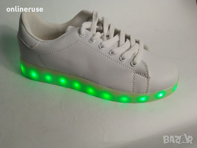 Дамски светещи маратонки , снимка 3 - Маратонки - 40439287