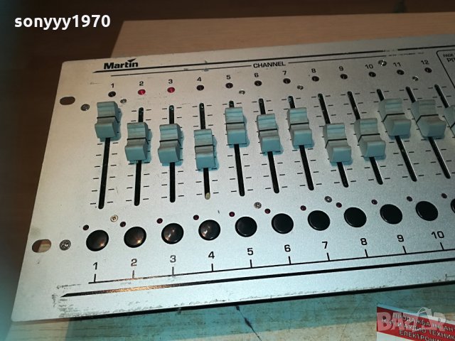 martin professional freekie controller 0905212114, снимка 3 - Ресийвъри, усилватели, смесителни пултове - 32815719