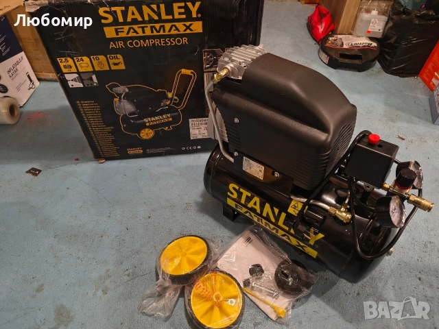 Маслено-смазочен компресор Stanley Fatmax D251/10/24s 24L , снимка 3 - Компресори - 52105778