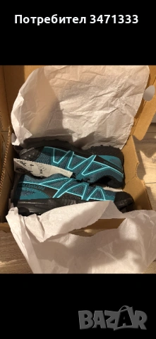 Женски маратонки водоустойчиви , чисто нови. 39 номер