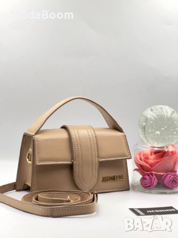 🔝Jacquemus дамски чанти / различни цветове🔝, снимка 5 - Чанти - 43777089