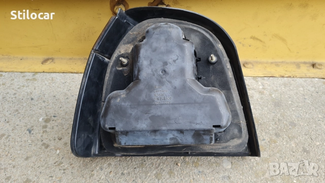 Стоп VW Golf III 92-98г десен /затъмнен/Hella, снимка 3 - Части - 52086087