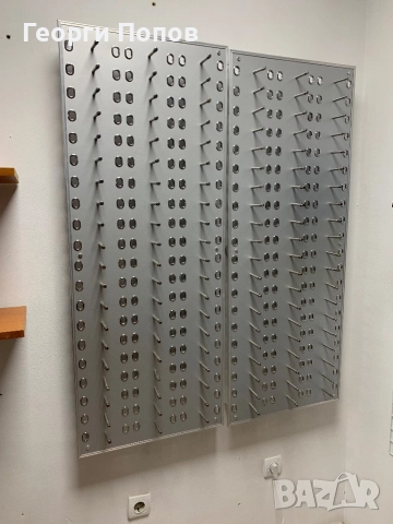 Стойка за очила 