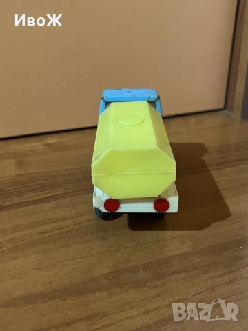 Старо камионче мир, снимка 3 - Колекции - 52542152