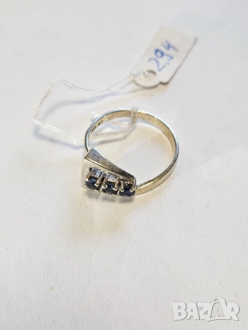 Дамски пръстен, бяло злато със сапфир 585/14к 2.94гр, снимка 2 - Пръстени - 51531677