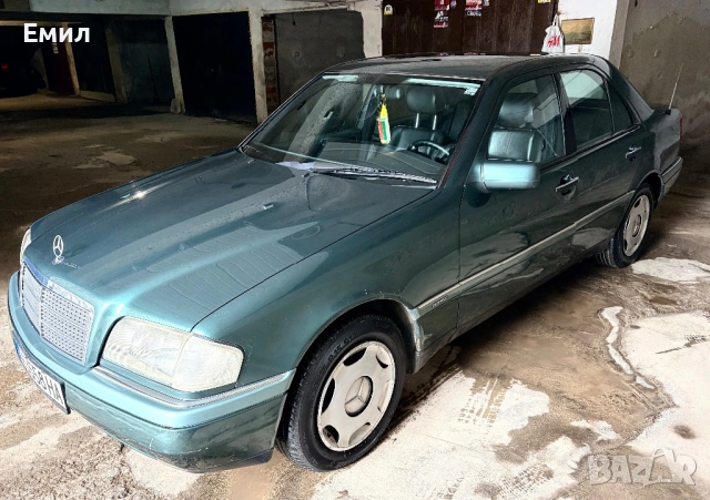 Mercedes-Benz C200 Diesel в топ състояние., снимка 2 - Автомобили и джипове - 53365362