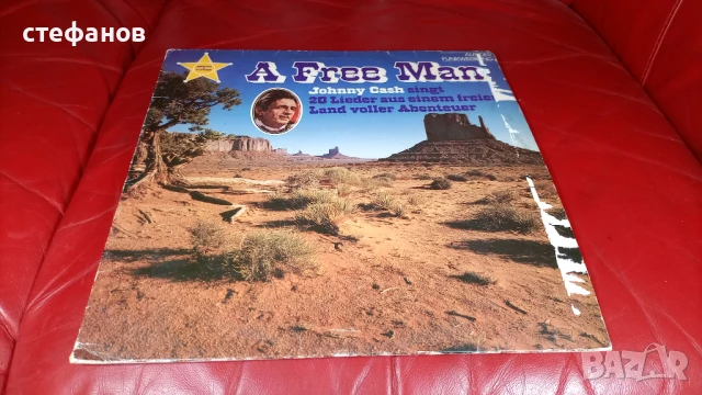 Дългосвиреща грамофонна плоча JOHNNY CASH a free man, Холандска преса