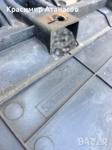 52618-05010. Кора под радиатор за Тойота Авенсис T27. 2009-2015г, снимка 4 - Аксесоари и консумативи - 50553402