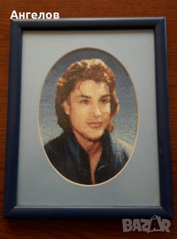 Бродиран портрет на Освалдо Риос, уникат!, снимка 2 - Гоблени - 27916796