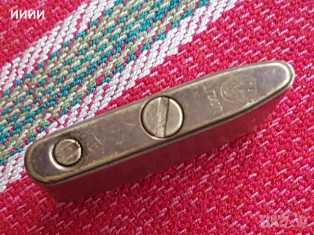 Бензинова запалка LUXUT, снимка 3 - Антикварни и старинни предмети - 52866689