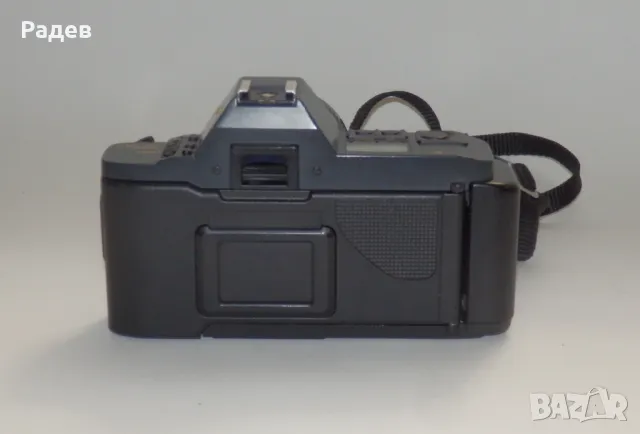 Canon T70 лентов фотоапарат и обектив Canon Zoom  FD 35-70mm 1:4 Macro , снимка 4 - Фотоапарати - 47308369