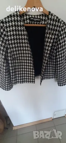 Karl Lagerfeld Original. Size M Страхотно късо сако, снимка 8 - Сака - 47290669