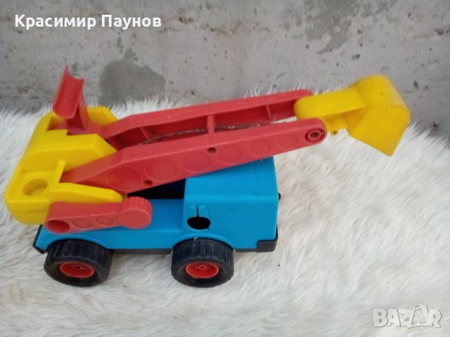 Ретро пластмасово багерче ., снимка 1