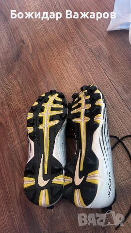 Мъжки бутонки на Nike, снимка 2 - Футбол - 50884582