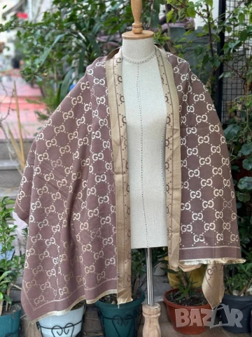 кашмирен шал gucci louis vuitton , снимка 10 - Шалове - 51336418