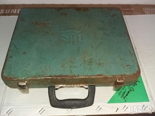 Метален куфар , снимка 5 - Куфари с инструменти - 33646172