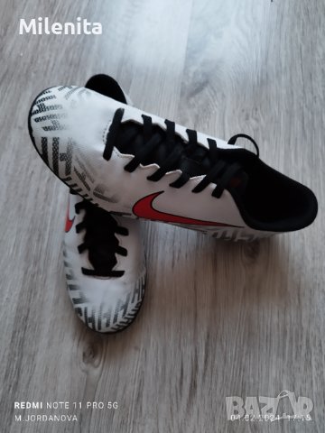 Бутонки Nike JR MERCURIAL VAPOR 12 CLUB FG н.38, снимка 4 - Футбол - 44130247