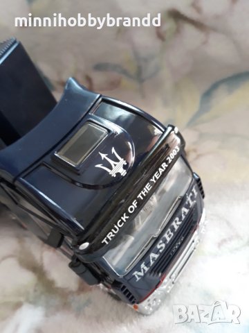 IVECO STRALIS 1:32 , снимка 3 - Колекции - 40818758