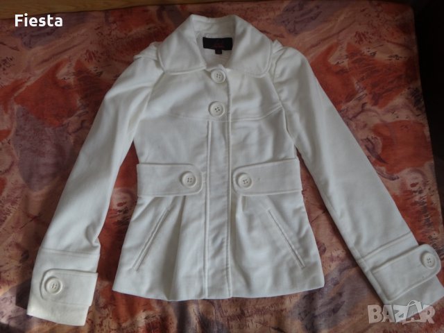 Чисто ново бяло палто, снимка 4 - Палта, манта - 27446133