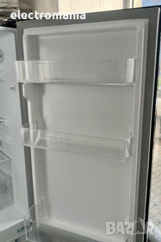 НЕУПОТРЕБЯВАН!!! хладилник с фризер Comfee RCB169DK2, снимка 8 - Хладилници - 53189523