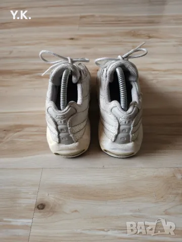 Оригинални дамски маратонки Nike Wmns Air Max 95 Premium Pale Grey, снимка 6 - Маратонки - 48206601