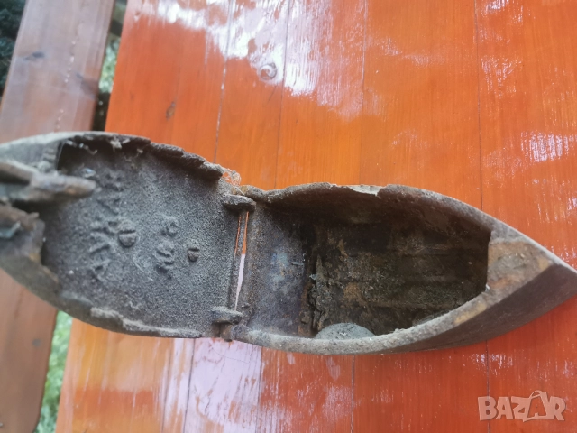 СТАРА ЧУГУНЕНА ЮТИЯ , снимка 2 - Антикварни и старинни предмети - 52273626