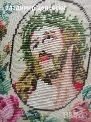 Ръчно ушит гоблен Христос с трънен венец, Стара картина, снимка 3 - Гоблени - 32508314