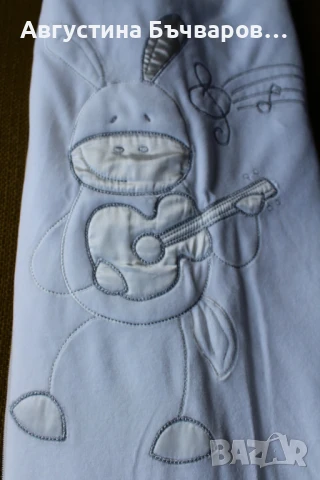 Меко и топло одеялце с бродирано магаренце 104/81см, снимка 3 - Спално бельо и завивки - 51341129