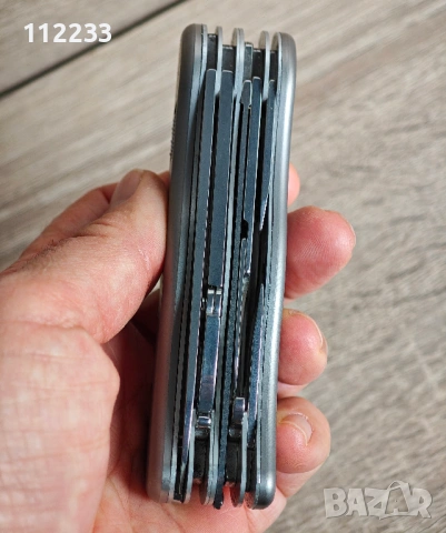 Victorinox Hercules Titanium 111 mm., снимка 6 - Ножове - 53348041