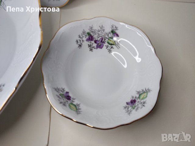 Порцеланов сервиз за разядки Bernadotte, Чехия., снимка 7 - Прибори за хранене, готвене и сервиране - 40686043