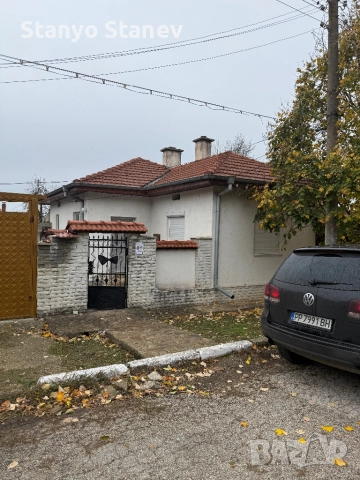 Продавам къща в село Брестовене