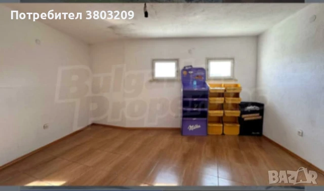 Продавам къща с търговски обект , снимка 9 - Къщи - 51289205